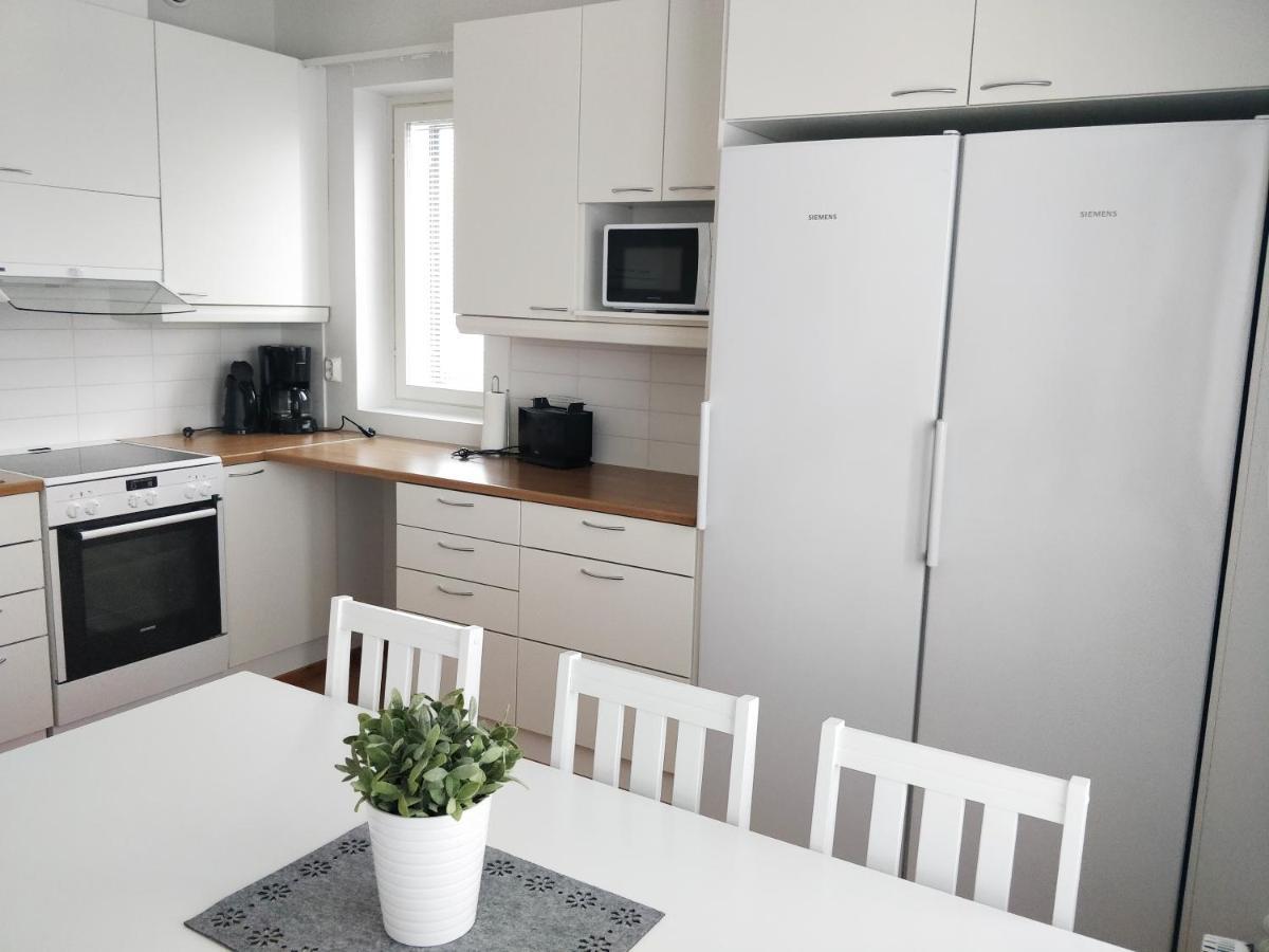Majesteetti Apartments Рованіемі Екстер'єр фото